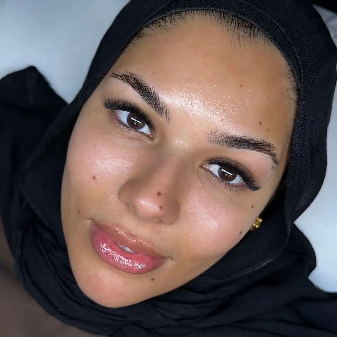 Soft custom lash set by Lash Artistry By Nellie