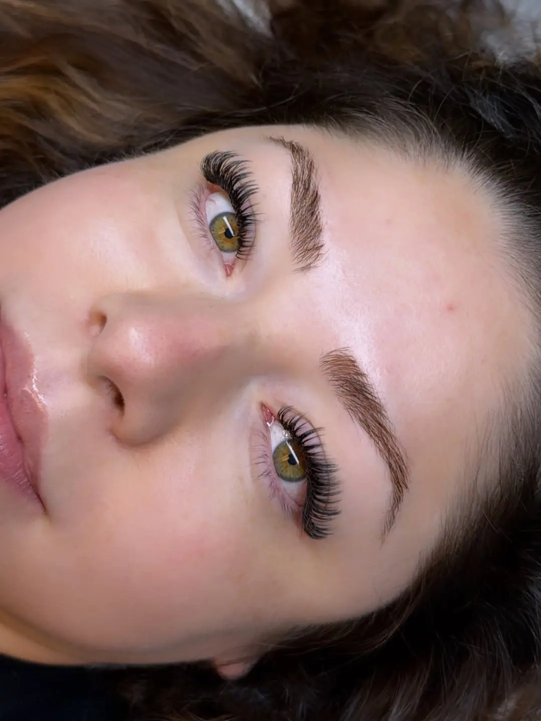 Wet lash set by Lash Artistry By Nellie